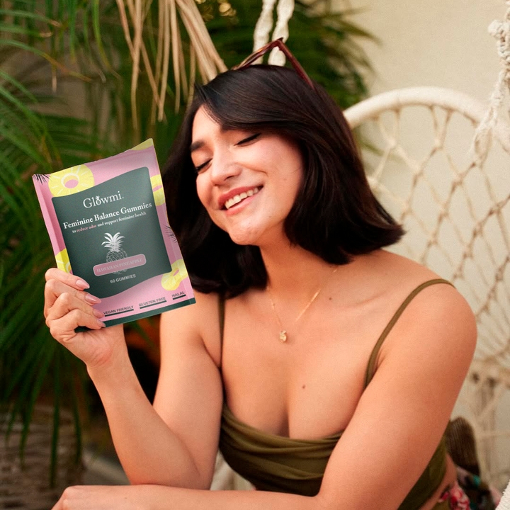 Feminine Glowmi Gummies®